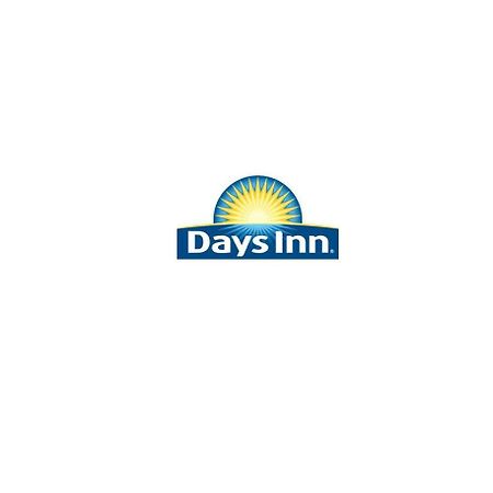 Days Inn By Wyndham West Rapid City Buitenkant foto